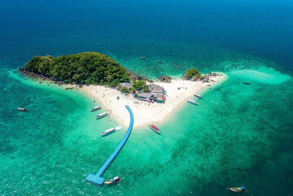 清凉夏日冰淇淋